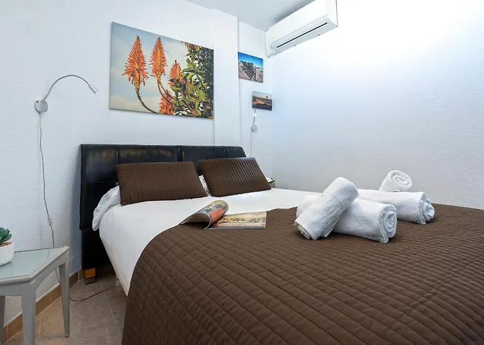 Sunstay Justin Flat I شقة *